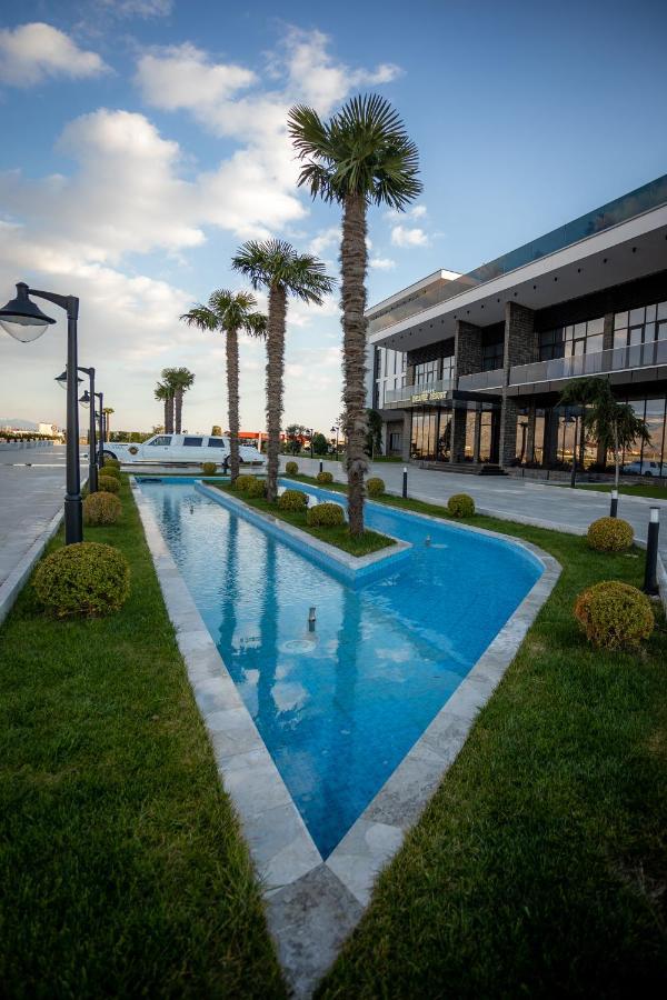 Resort Deluxe And Spa Koplik