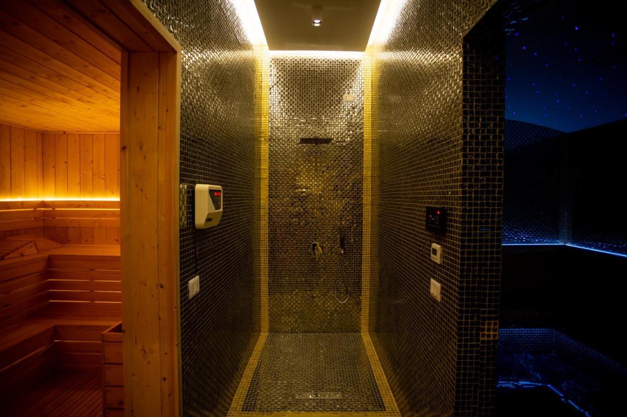 Deluxe And Spa Resort *